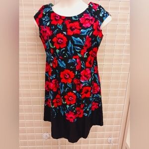 Motherhood Maternity Dress Black with Red Floral Size M